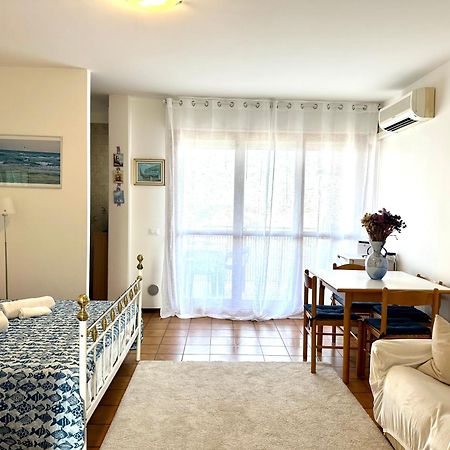 Marina Bay View Apartment Bevazzana Exterior photo