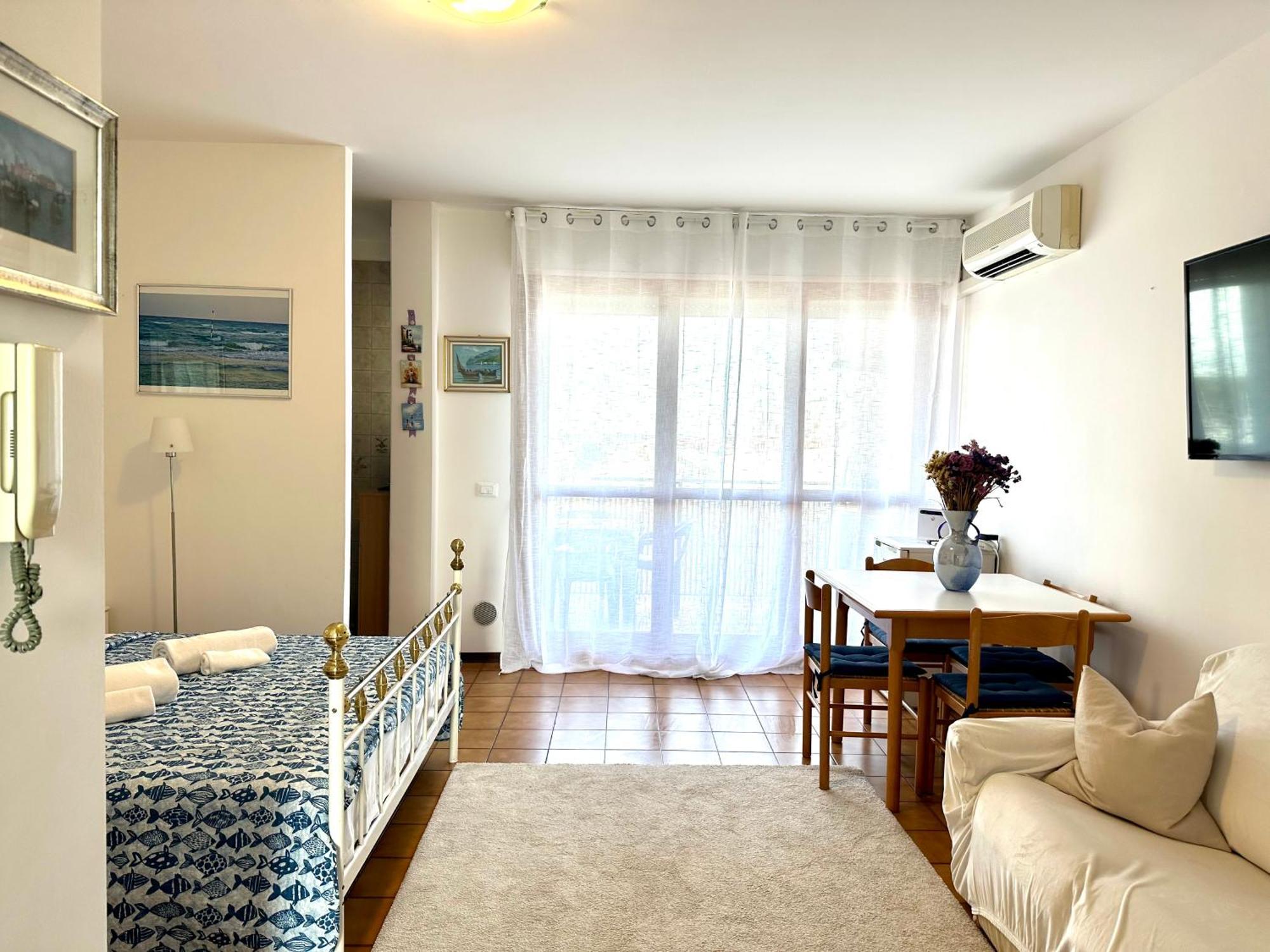 Marina Bay View Apartment Bevazzana Exterior photo